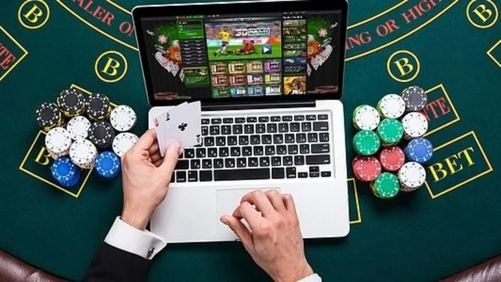 Live Casino vs Virtual Games: Why Is Live More Exciting?